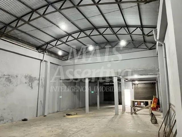Prédio Inteiro para alugar, 202m² - Foto 3