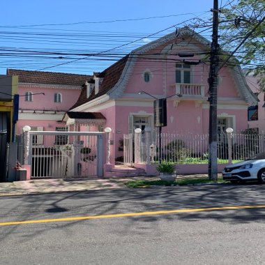 Casa Comercial ou Residencial na área Histórica de Hamburgo Velho para Locação Casa Comercial ou Residencial na área Histórica de Hamburgo Velho para Locação