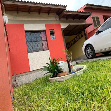 Casa a venda no bairro Jardim Algarve em Alvorada/RS - 2 dormitórios Casa a venda no bairro Jardim Algarve em Alvorada/RS - 2 dormitórios