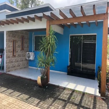 Casa mobiliada a venda no bairro Azaléia em Araricá/RS - 3 dormitórios Casa mobiliada a venda no bairro Azaléia em Araricá/RS - 3 dormitórios