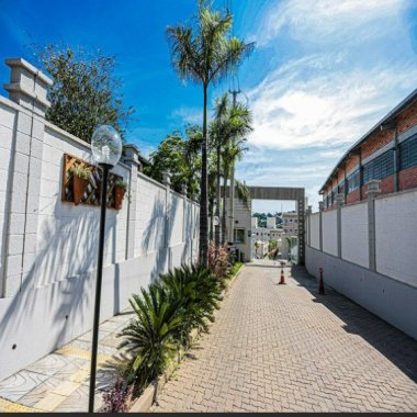 Excelente apartamento a venda com 02 dormitórios e vaga em Novo Hamburgo Excelente apartamento a venda com 02 dormitórios e vaga em Novo Hamburgo