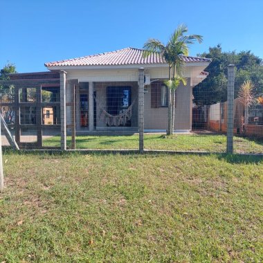 Casa Para Venda em Arroio do Sal Casa Para Venda em Arroio do Sal
